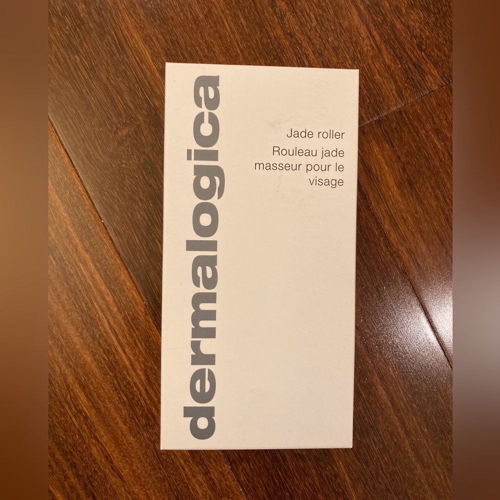 NEW Dermalogica Jade Roller